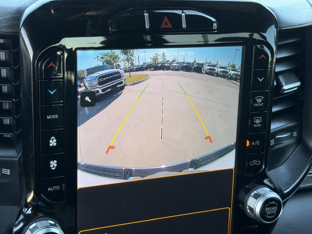 Used 2023 RAM 1500 Limited AWD/4WD image 17