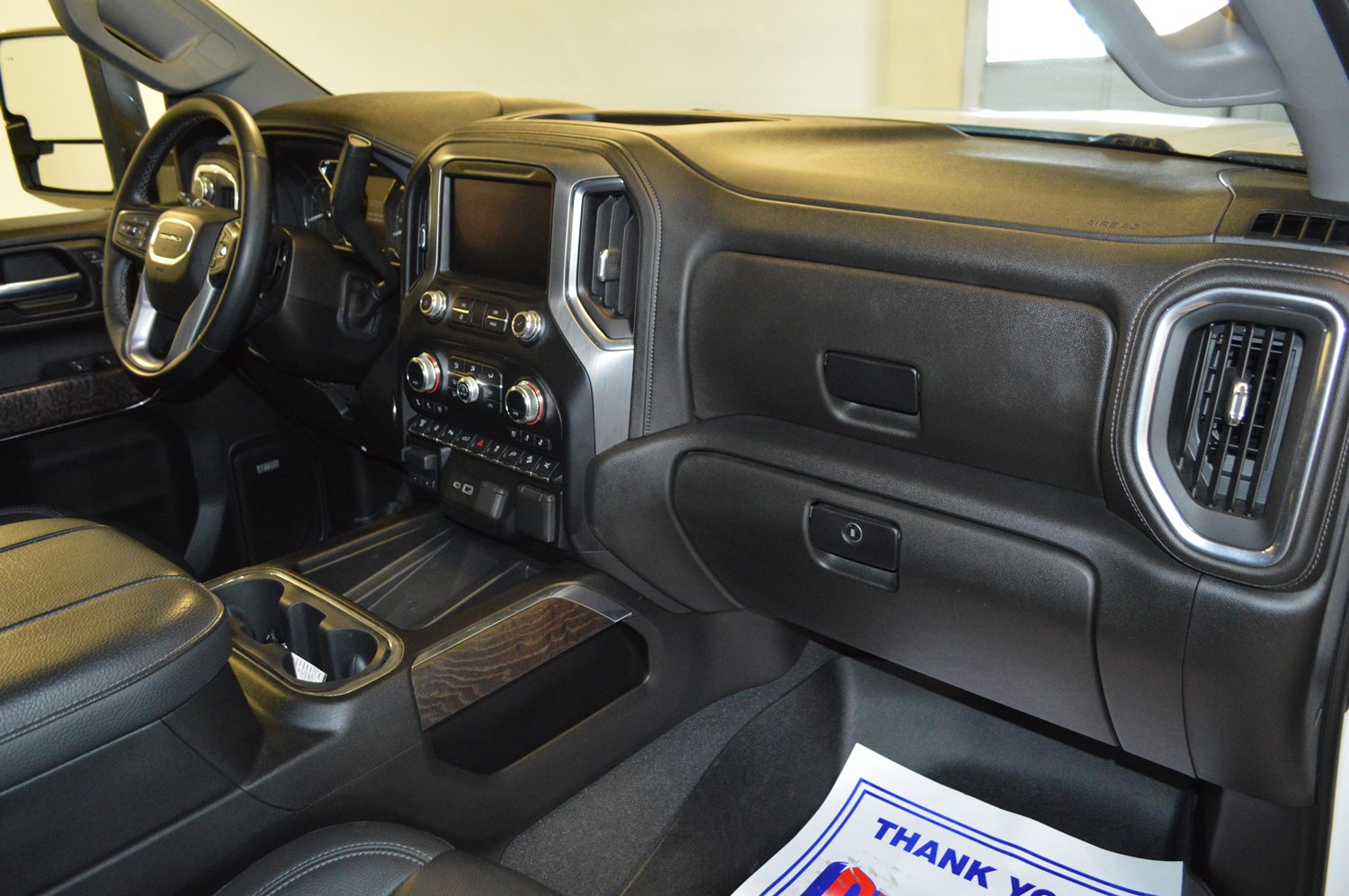 Used 2023 GMC Sierra 2500 Denali w/ Denali Ultimate Package image 10
