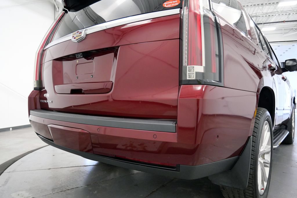 Used 2020 Cadillac Escalade Luxury AWD/4WD image 39