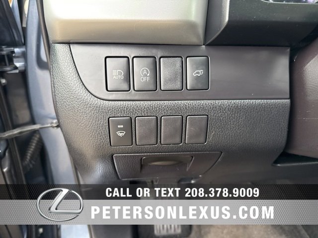 Used 2018 Toyota Highlander XLE image 25