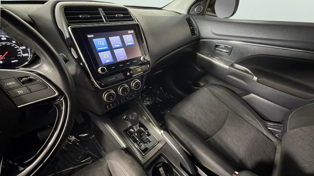 Used 2020 Mitsubishi Outlander Sport ES AWD/4WD image 19
