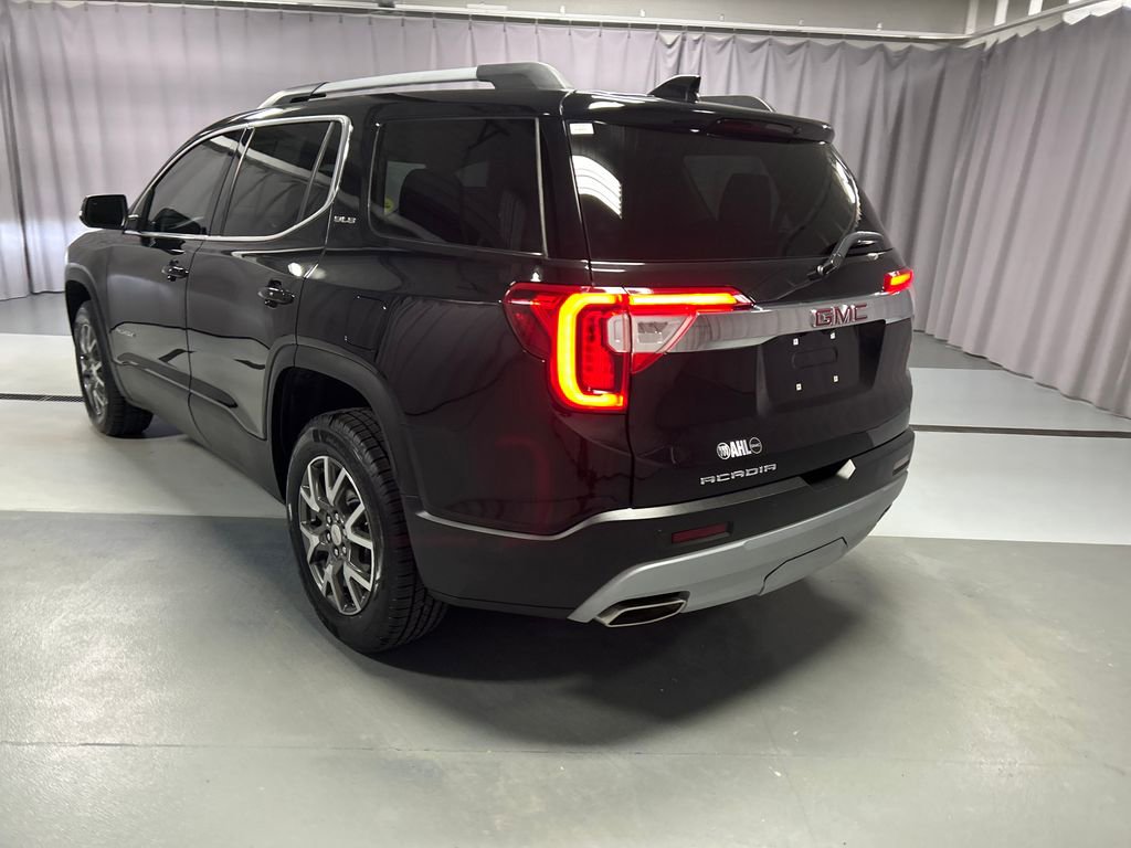 Used 2023 GMC Acadia SLE w/ Driver Convenience Package FWD image 5