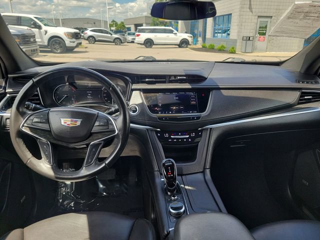 Used 2022 Cadillac XT5 Premium Luxury FWD image 10