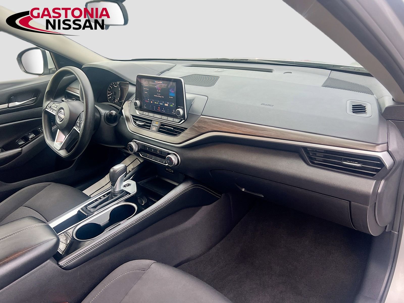 Used 2023 Nissan Altima 2.5 SV image 35