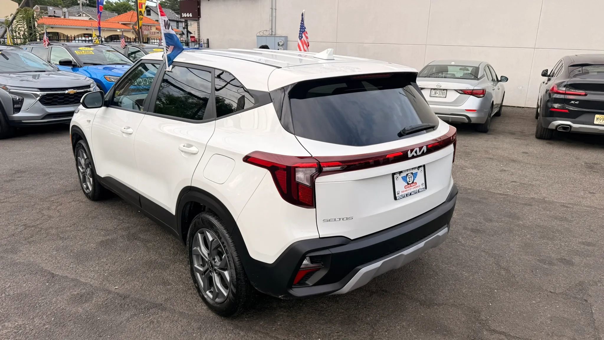 Used 2026 Kia Seltos LX AWD/4WD image 5