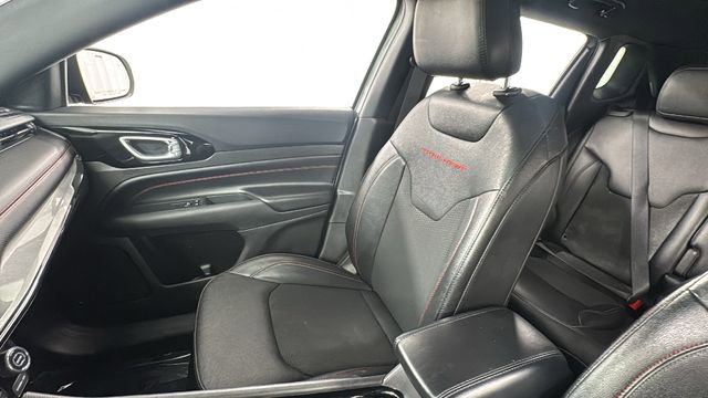 Used 2024 Jeep Compass Trailhawk image 13