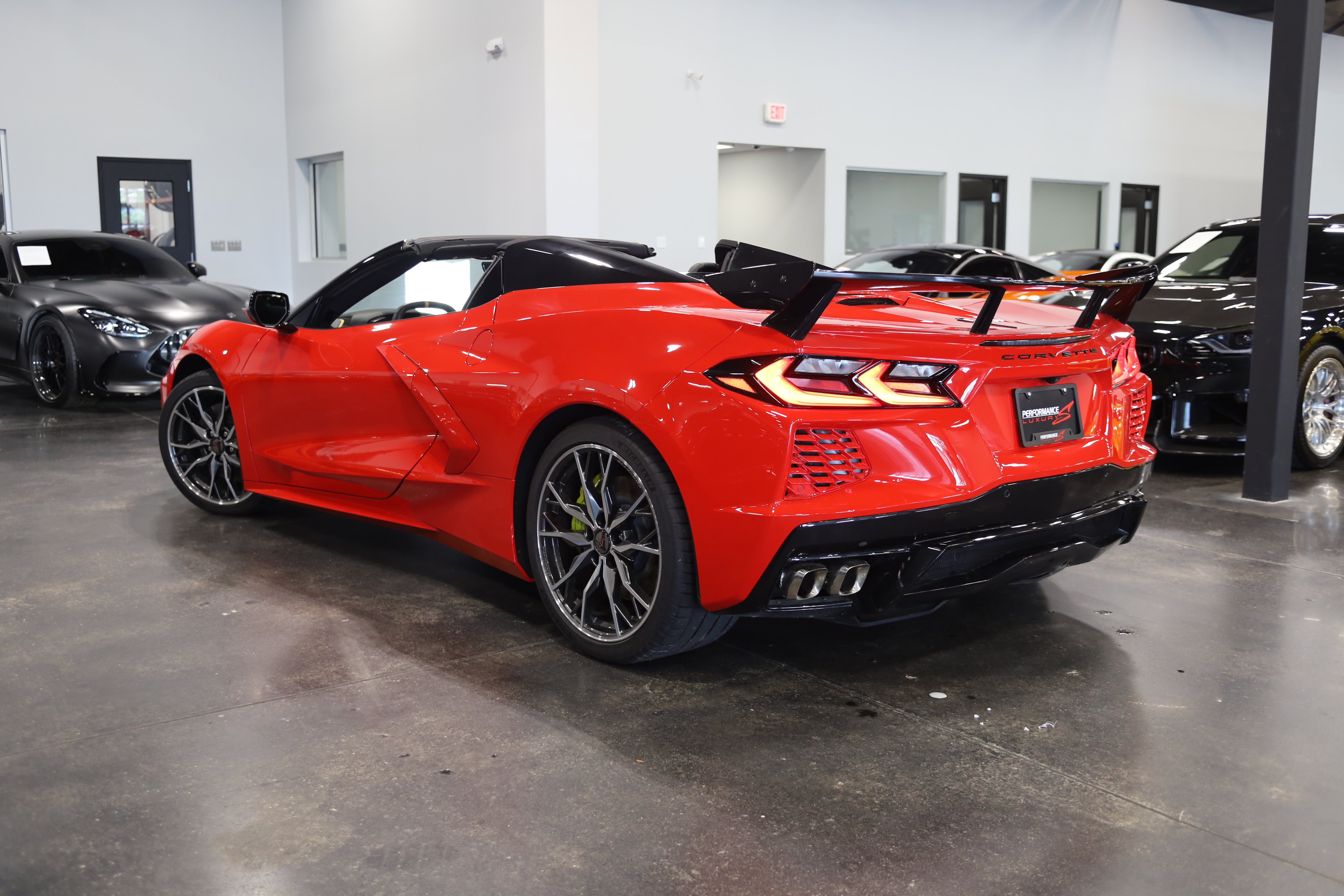 Used 2023 Chevrolet Corvette Stingray Preferred Conv w/ Z51 Performance Package RWD image 6