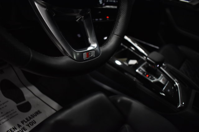 Used 2023 Audi S4 Premium Plus w/ Premium Plus Package image 19