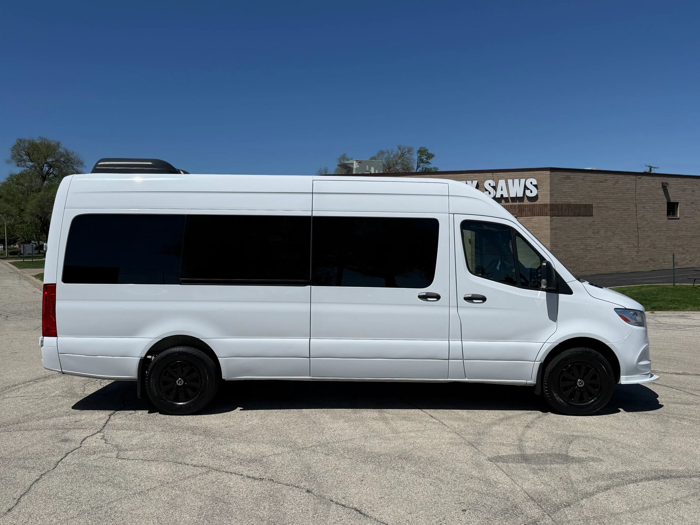 Used 2021 Mercedes-Benz Sprinter 2500 w/ Driver Convenience Package image 7
