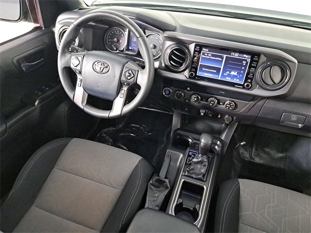 Used 2020 Toyota Tacoma TRD Off-Road image 15