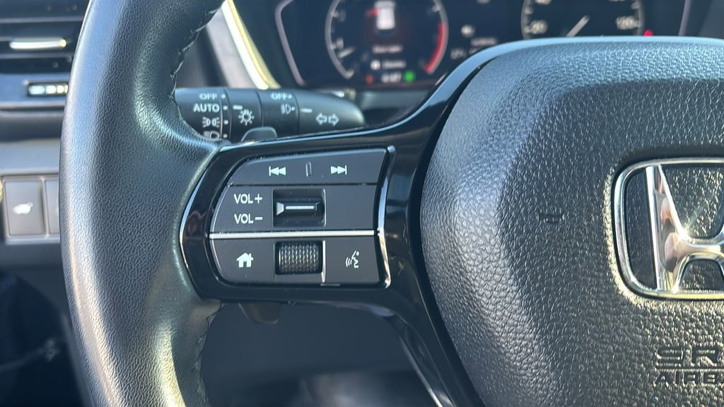 Used 2024 Honda Pilot Touring image 17