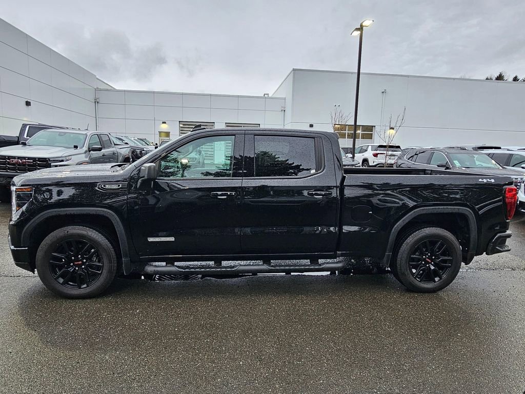 Used 2025 GMC Sierra 1500 Elevation image 2