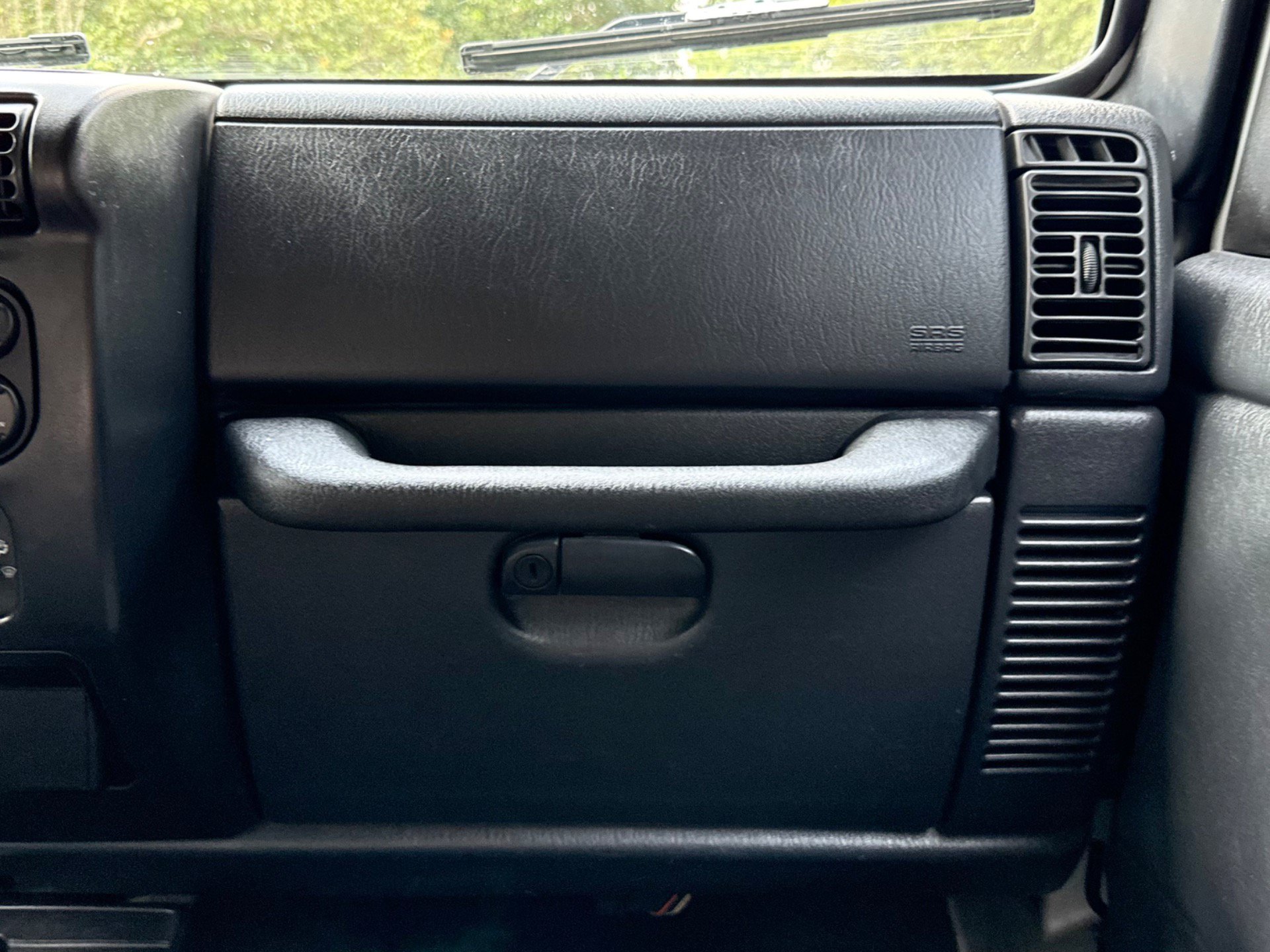 Used 2006 Jeep Wrangler X AWD/4WD image 30