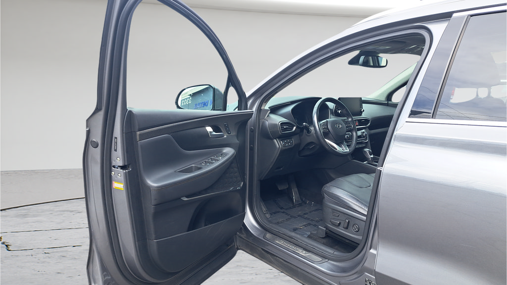 Used 2020 Hyundai Santa Fe Limited AWD/4WD image 9