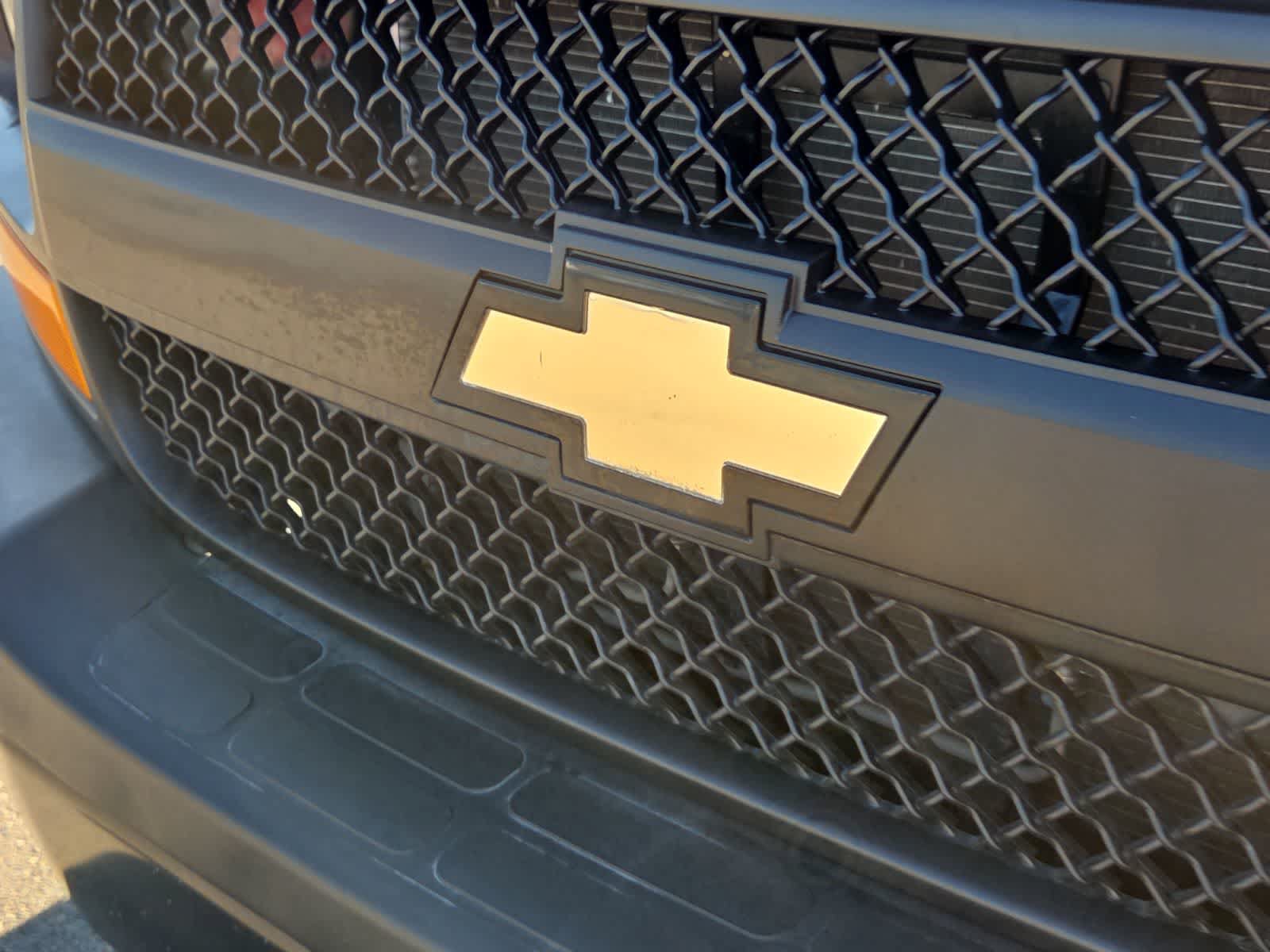 Used 2017 Chevrolet Express 2500 LS RWD image 15