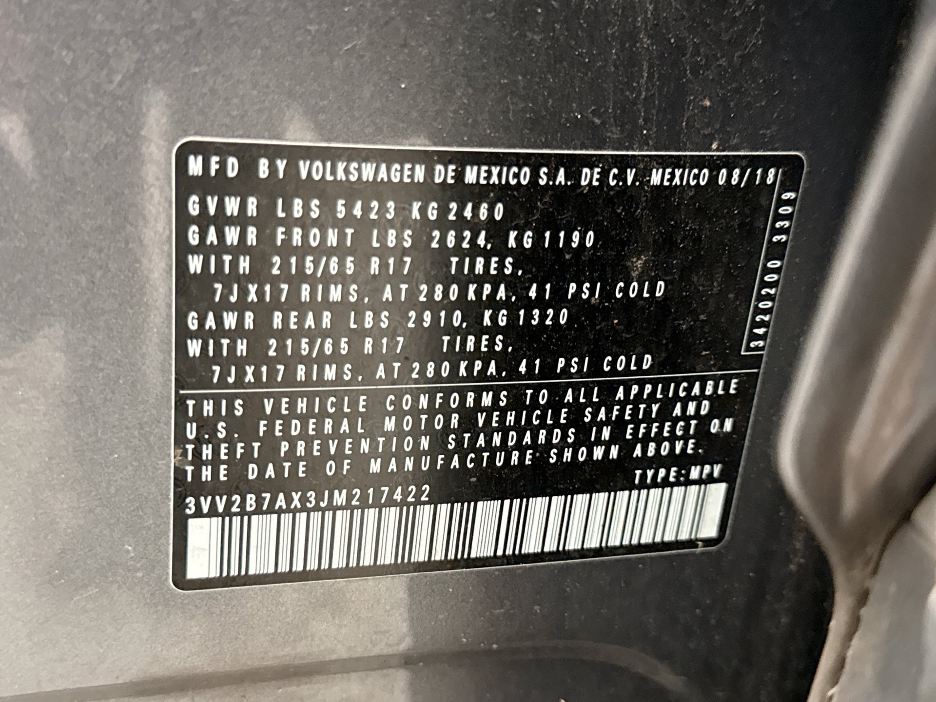 Used 2018 Volkswagen Tiguan SEL AWD/4WD image 12