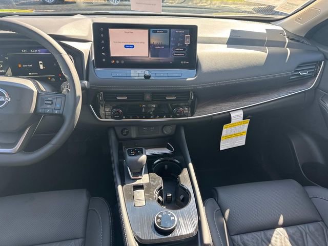 New 2026 Nissan Rogue Platinum w/ Platinum Premium Package image 19