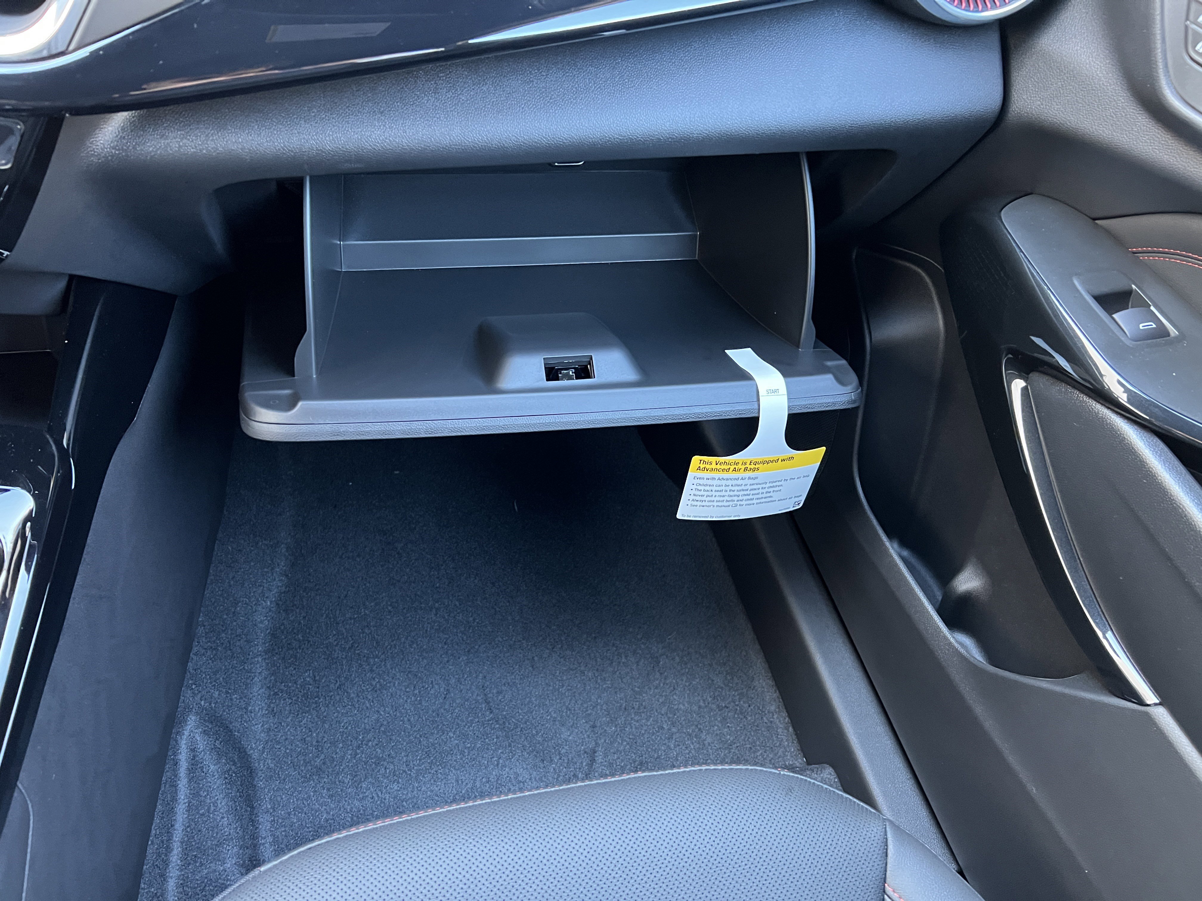 New 2026 Chevrolet Trax RS w/ Driver Confidence Package image 35