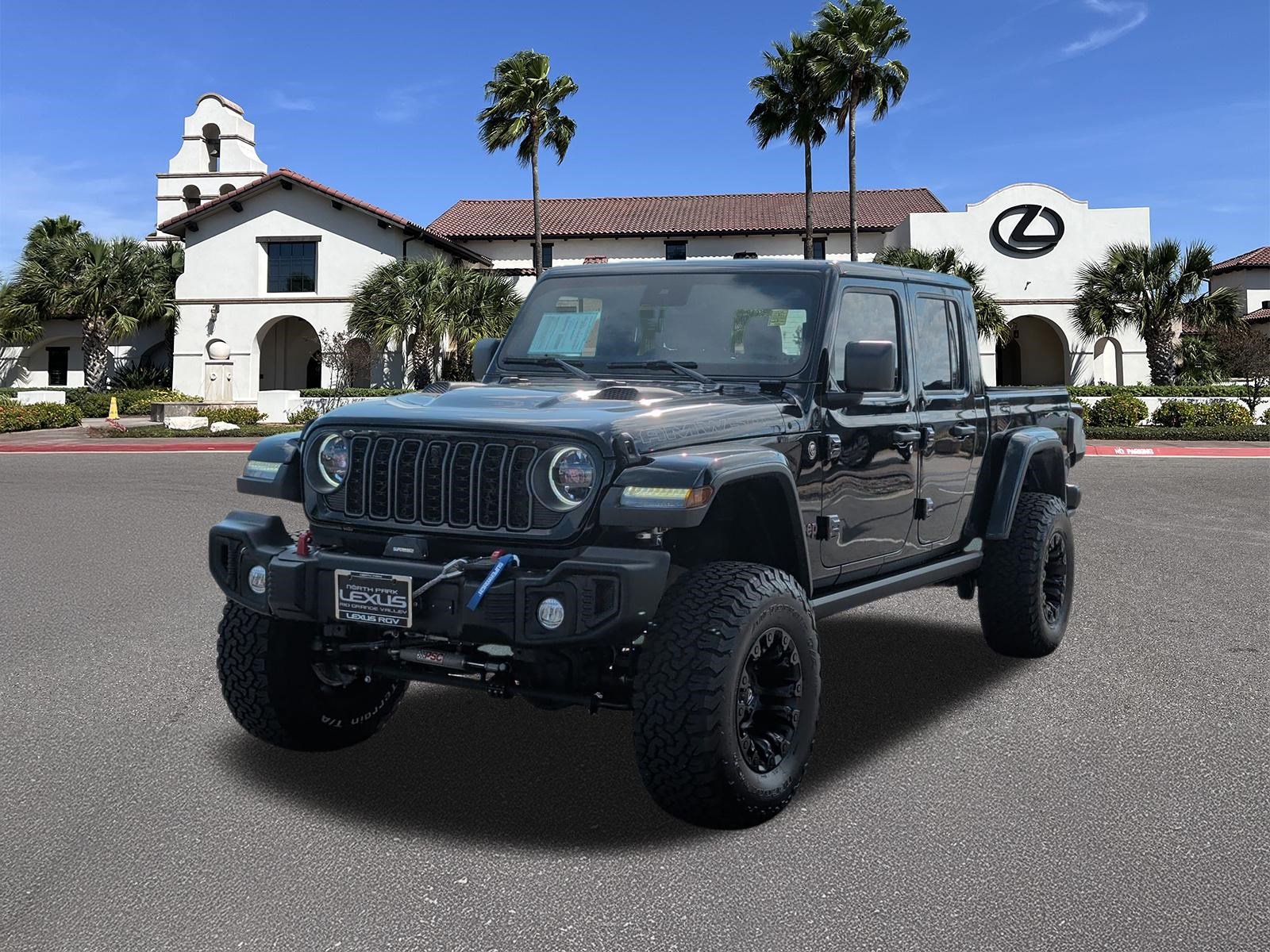 Used 2025 Jeep Gladiator Rubicon AWD/4WD image 5