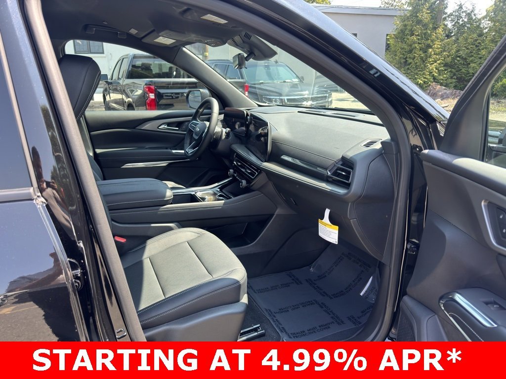 New 2026 Chevrolet Traverse LT w/ Driver Confidence Package image 12