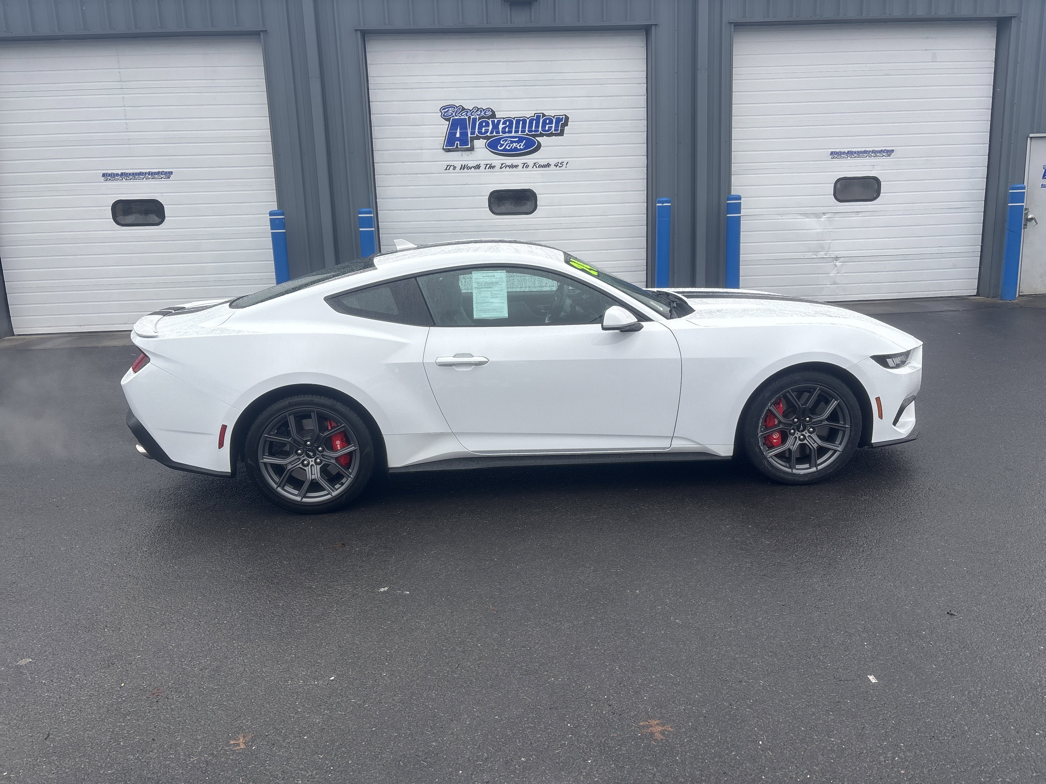 Used 2024 Ford Mustang Coupe w/ 2.3L High Performance Package video 2