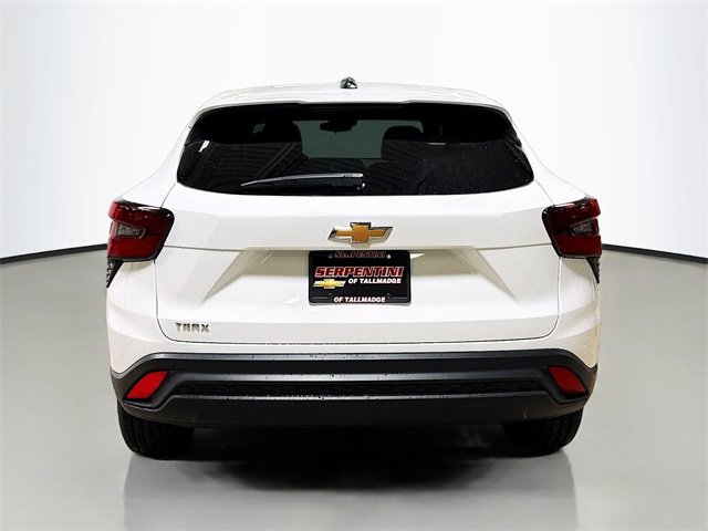 New 2026 Chevrolet Trax LS image 9