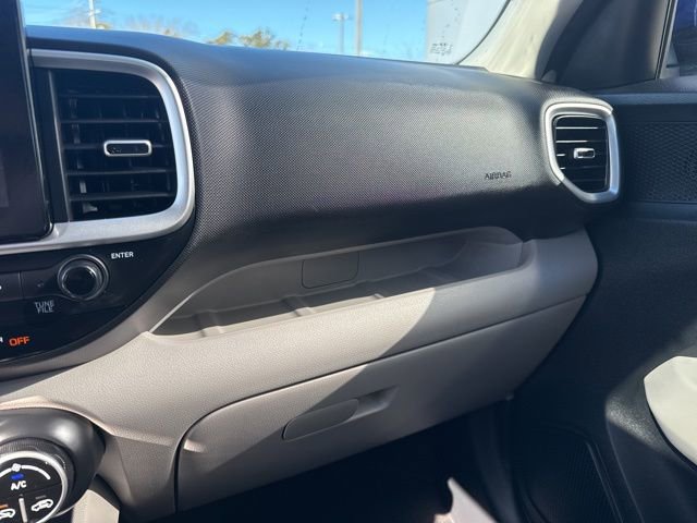 Used 2026 Hyundai Venue SEL image 40