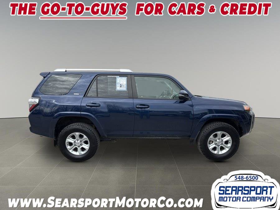 Used 2018 Toyota 4Runner SR5 Premium AWD/4WD image 2
