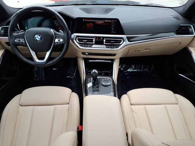 Used 2021 BMW 330i Sedan w/ Convenience Package RWD image 4