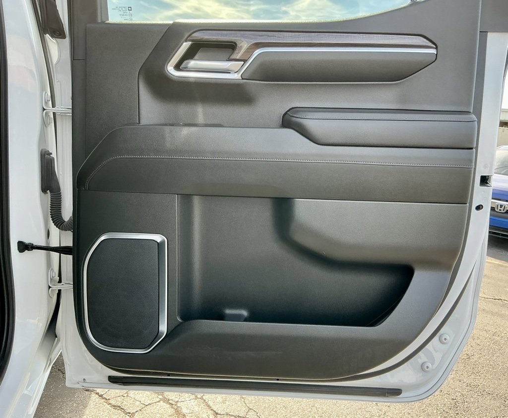 Used 2022 Chevrolet Silverado 1500 LTZ w/ Max Trailering Package image 26