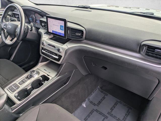 Used 2020 Ford Explorer XLT w/ Class III Trailer Tow Package image 21