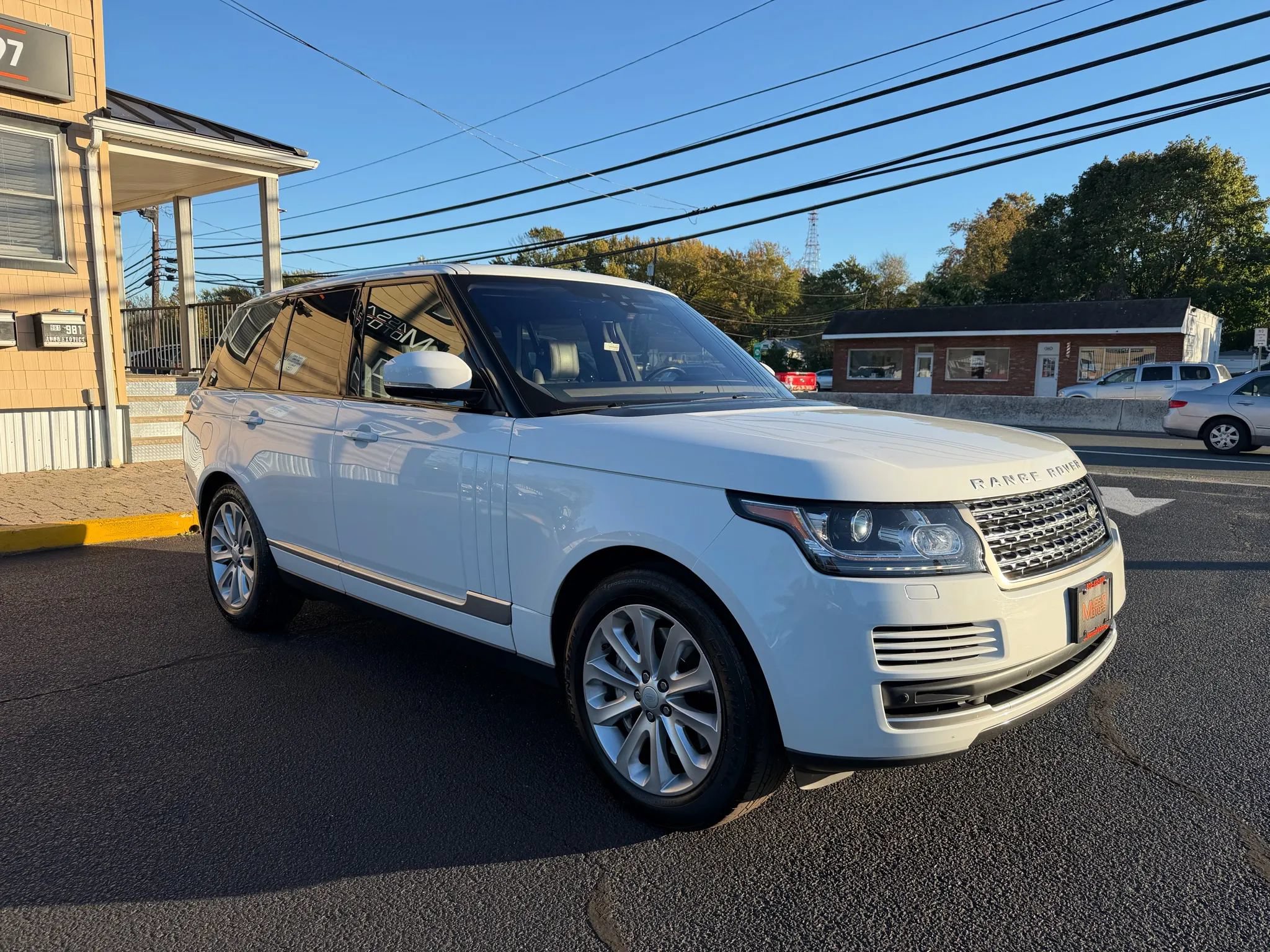 Used 2017 Land Rover Range Rover HSE AWD/4WD image 33