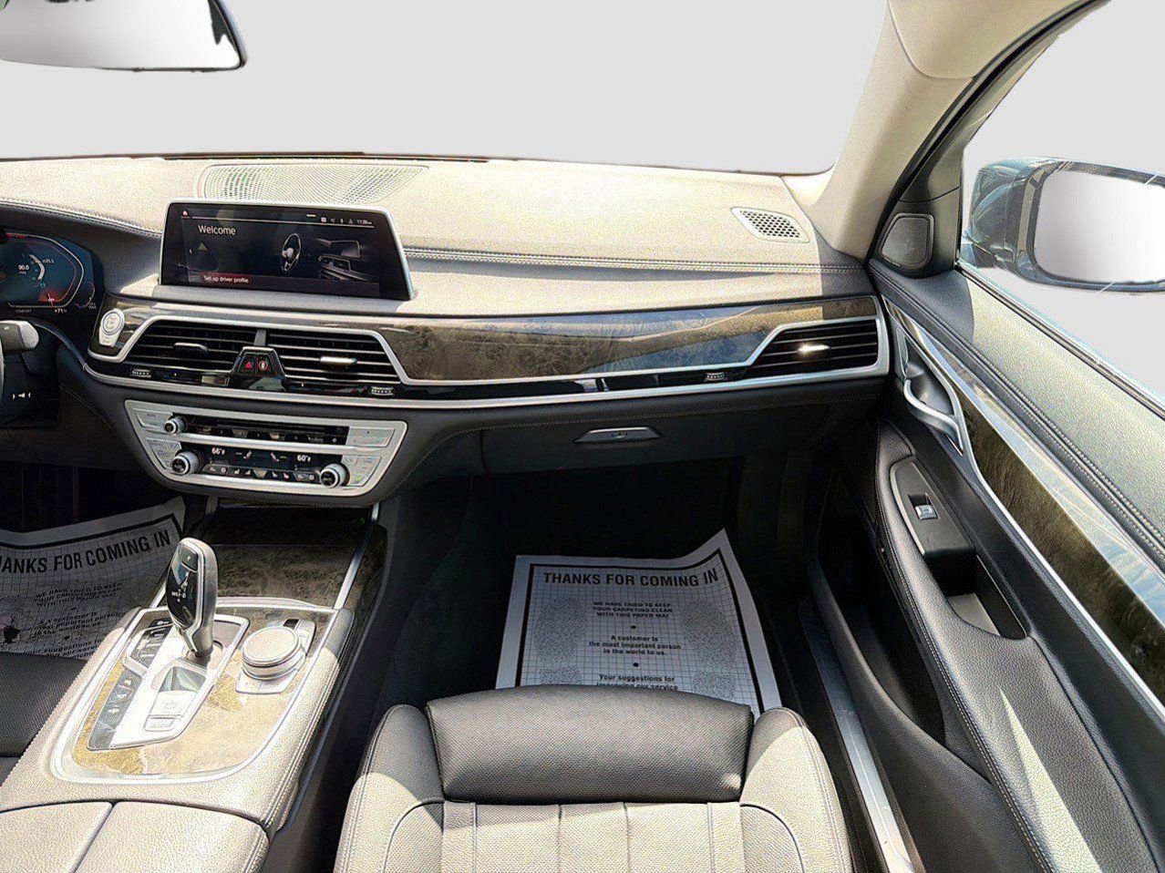 Used 2020 BMW 740i image 19