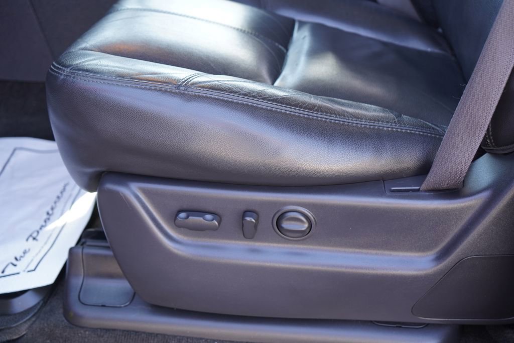 Used 2013 Chevrolet Tahoe LT image 15