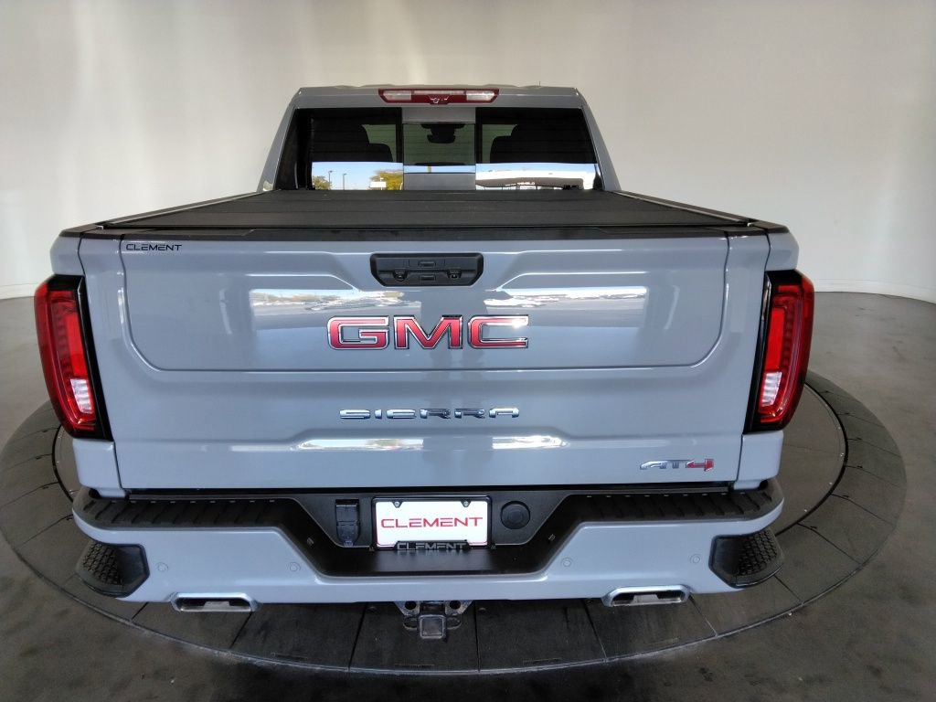 Used 2024 GMC Sierra 1500 AT4 w/ Technology Package image 7