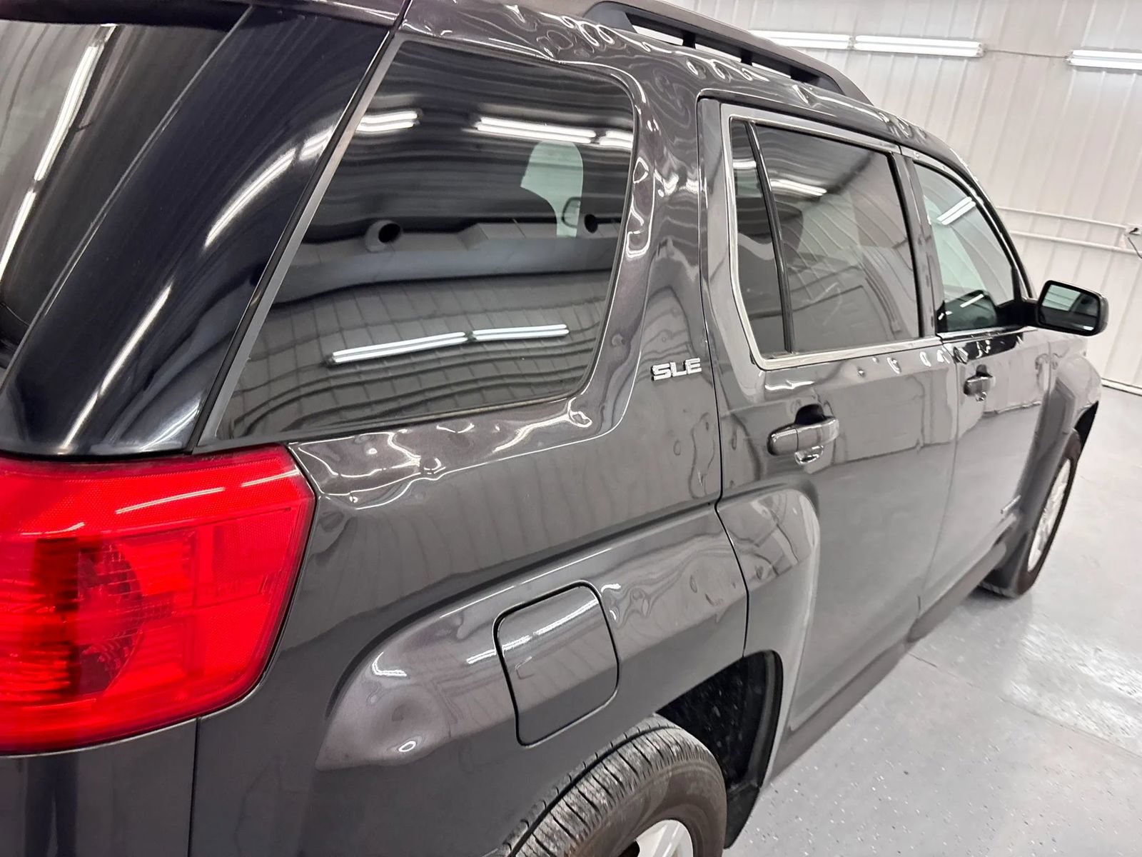 Used 2016 GMC Terrain SLE w/ Driver Alert Package I FWD image 39