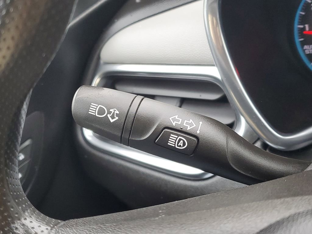 Used 2020 Chevrolet Equinox LS w/ LS Convenience Package FWD image 15