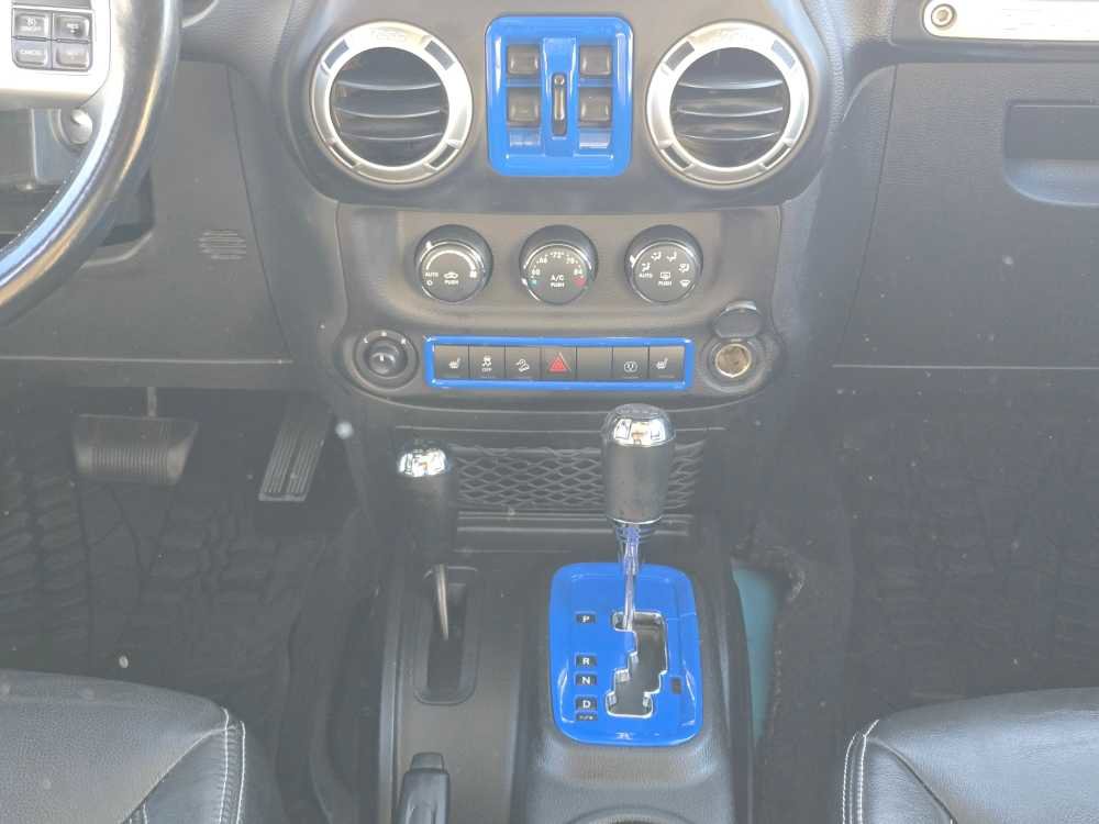 Used 2017 Jeep Wrangler Unlimited Sahara w/ Quick Order Package 24E Chief image 13