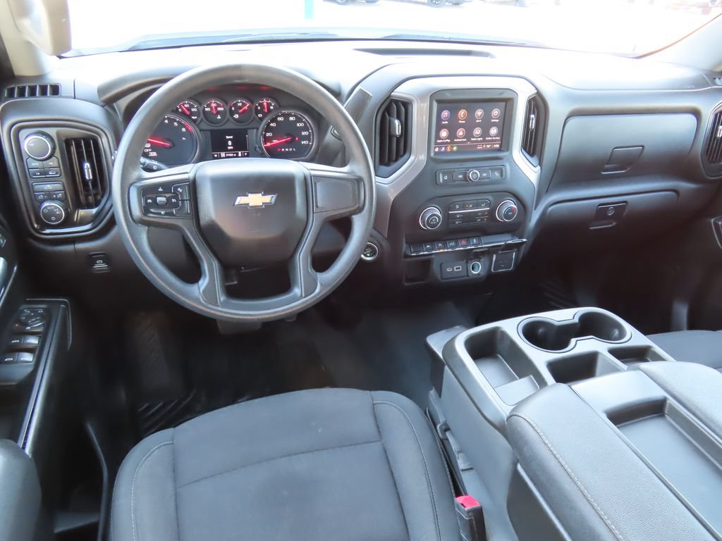 Certified 2022 Chevrolet Silverado 1500 Custom AWD/4WD image 4