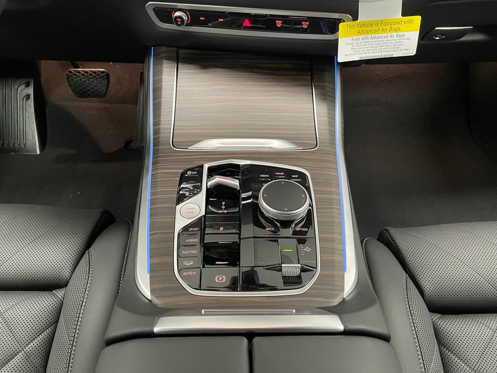 New 2026 BMW X5 xDrive50e AWD/4WD image 9