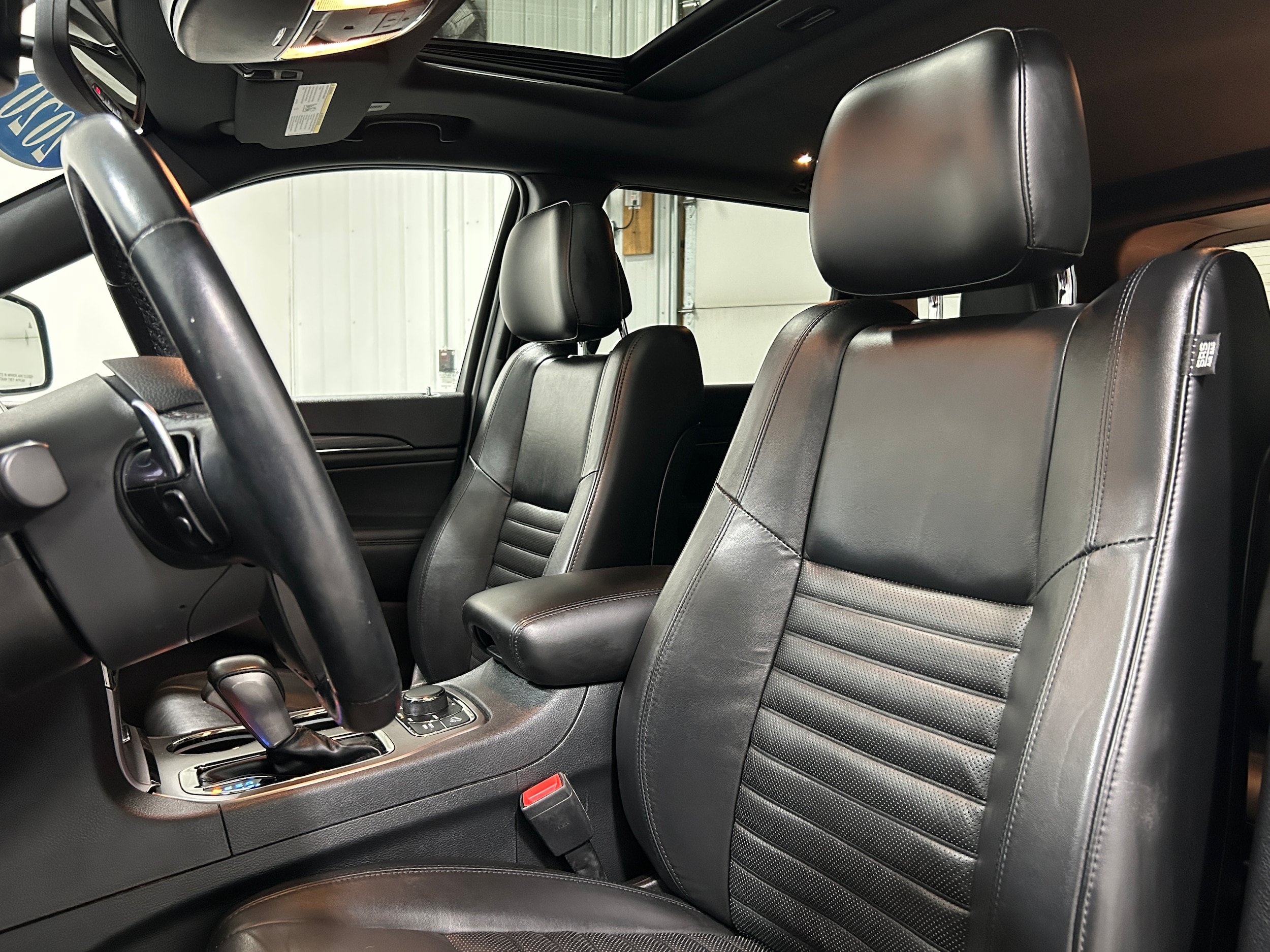 Used 2020 Jeep Grand Cherokee Limited X AWD/4WD image 27