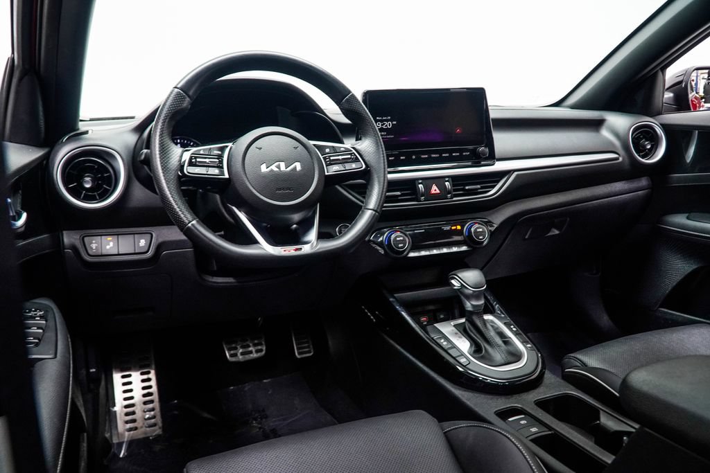 Used 2024 Kia Forte GT-Line w/ GT-Line Premium Package FWD image 15
