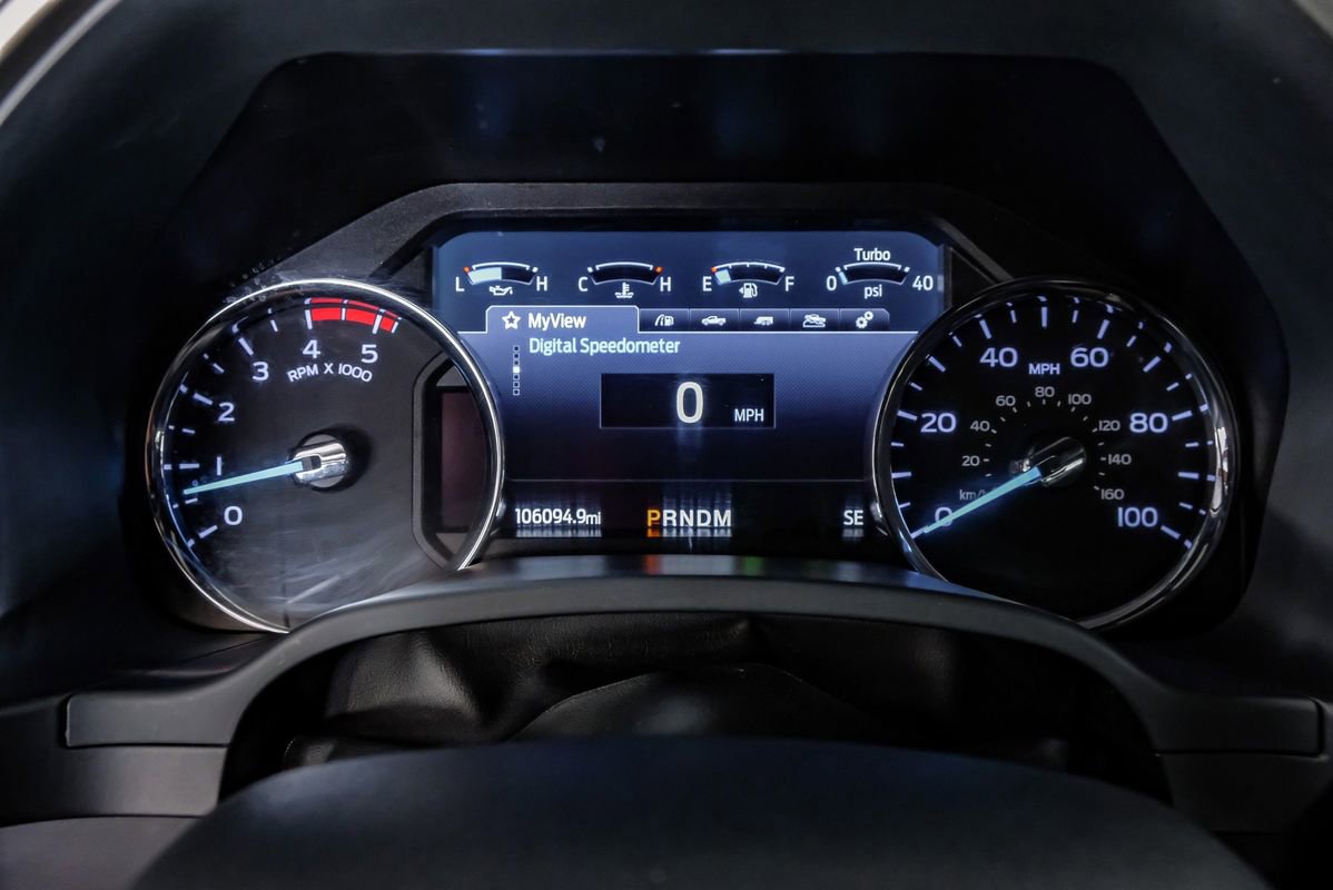 Used 2022 Ford F450 Lariat w/ Chrome Package image 19