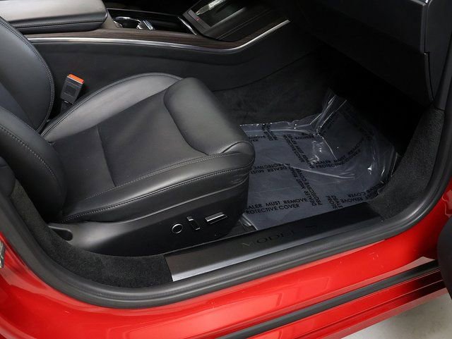 Used 2023 Tesla Model S Standard Range image 34