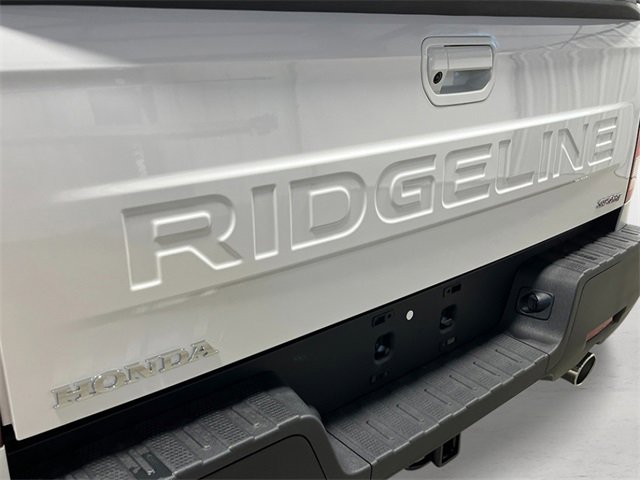 New 2025 Honda Ridgeline Sport image 9