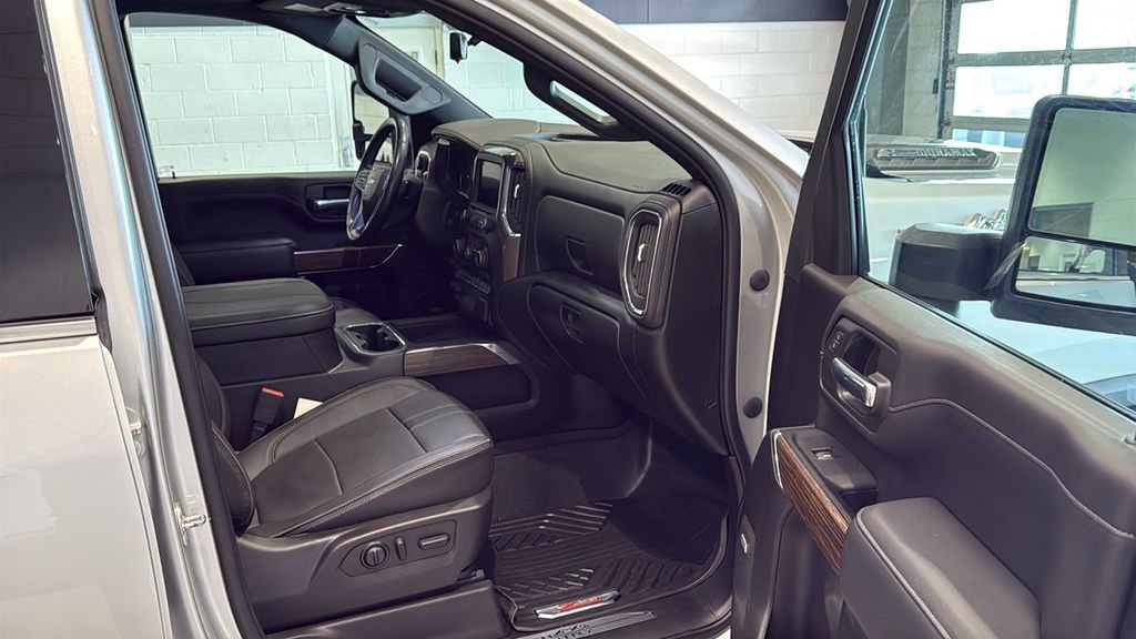 Used 2023 Chevrolet Silverado 2500 High Country w/ Z71 Off-Road Package AWD/4WD image 12