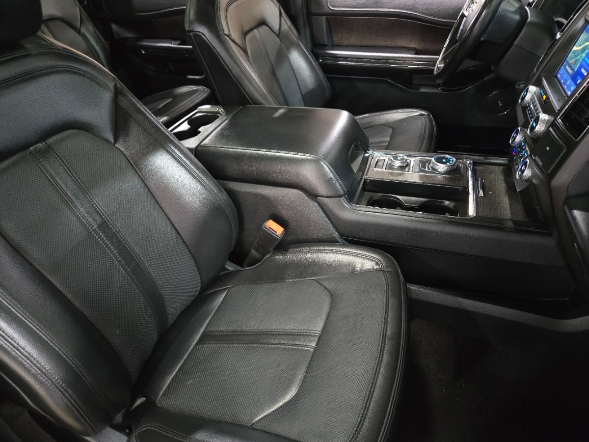 Used 2021 Ford Expedition Limited AWD/4WD image 26