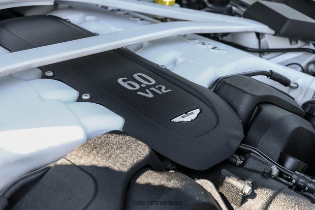 Used 2015 Aston Martin Vanquish Coupe RWD image 15