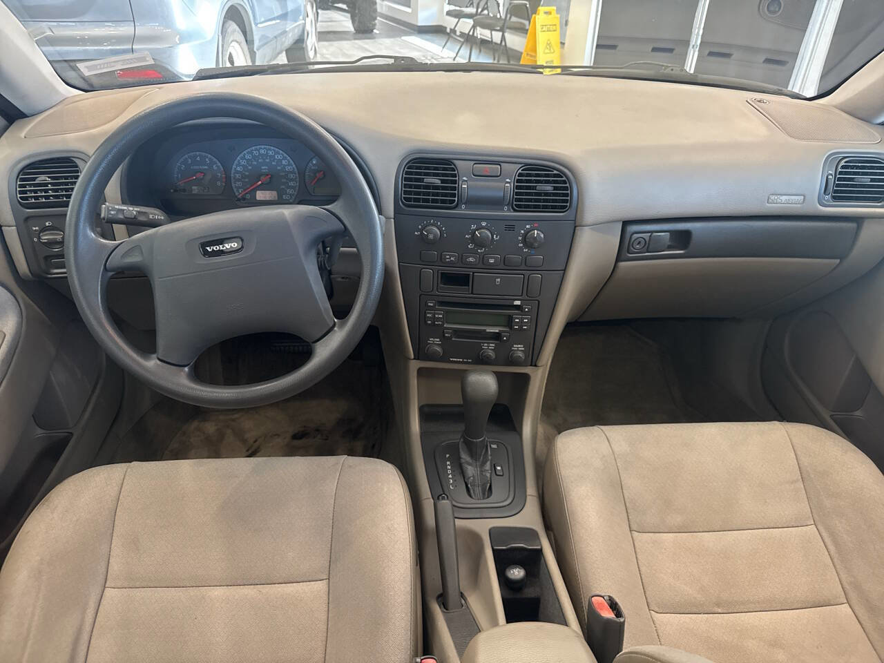 Used 2001 Volvo S40 image 24