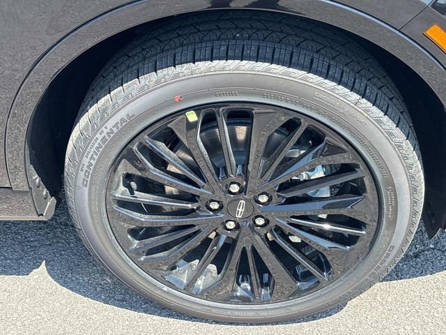 New 2025 Lincoln Corsair Grand Touring w/ Jet Appearance Package image 9